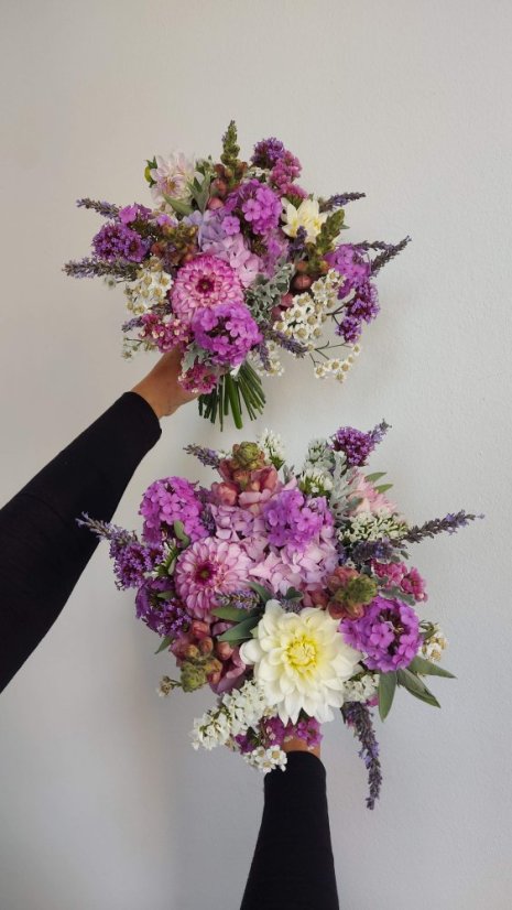 Kytice pro maminky a babičky