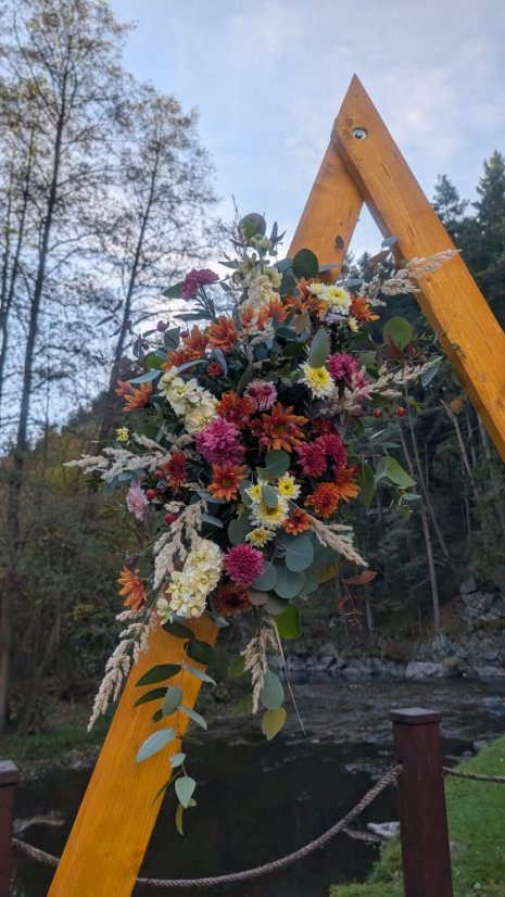 Výzdoba slavobrány