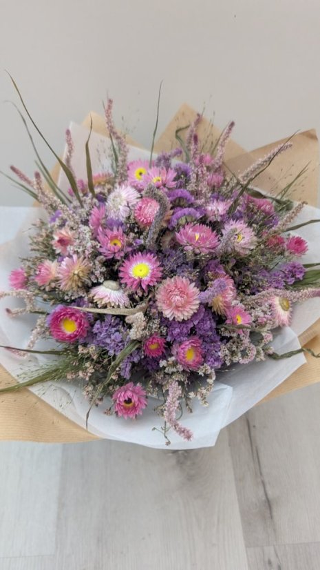Kytice ze sušených květů větší