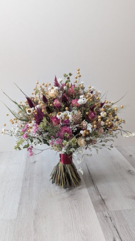 Kytice ze sušených květů větší