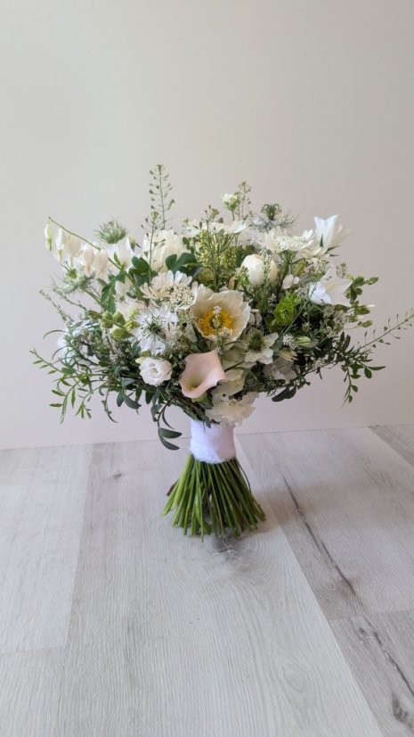 Střední kytice pro nevěstu