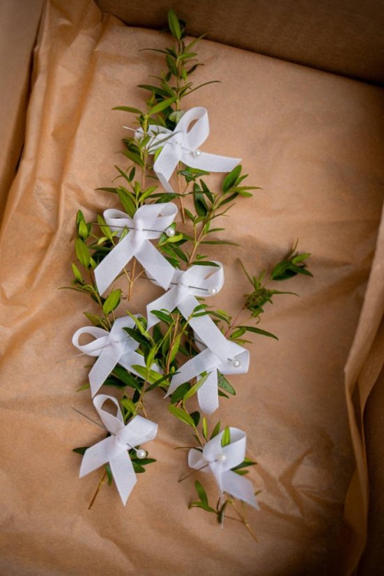 Korsáže pro ostatní svatebčany