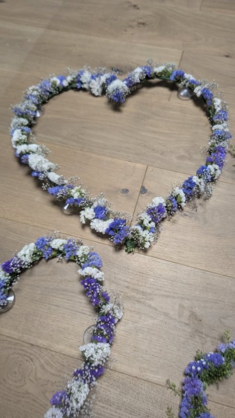 Ozdoba na auto novomanželů