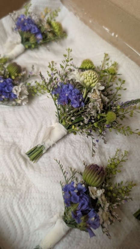 Korsáž pro svědky a tatínky