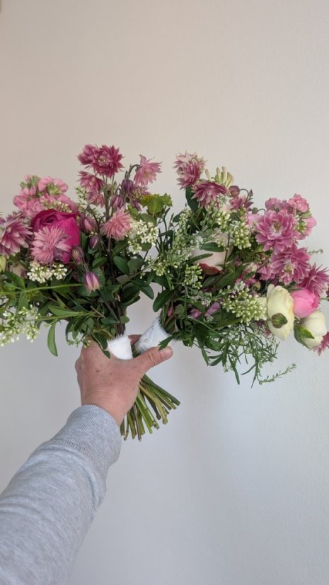 Kytice pro maminky a babičky