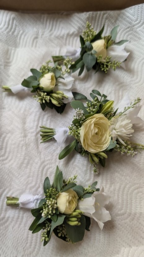 Korsáž pro svědky a tatínky