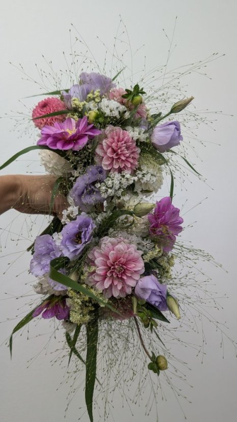 Kytice pro maminky a babičky