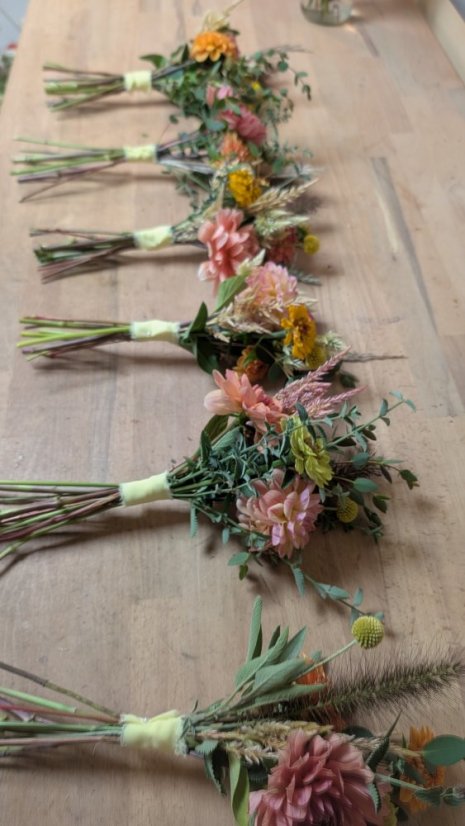 Kytice na házení / vyvazování